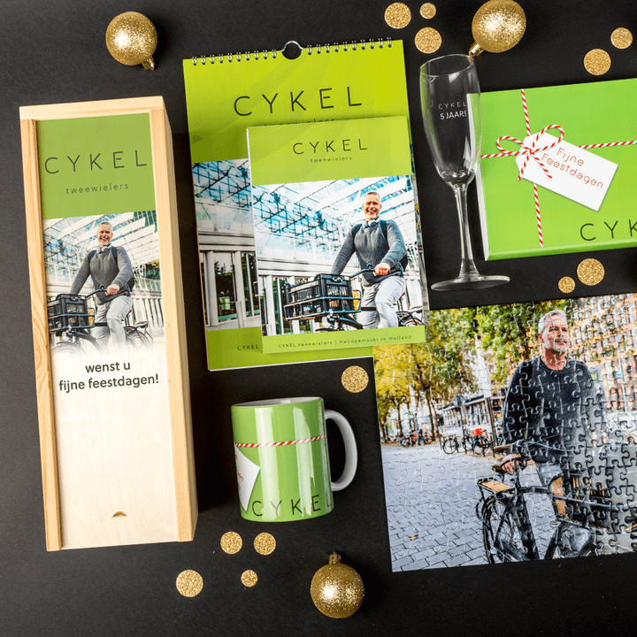Kerstpakketten bestellen in eigen huisstijl! Kerstpakketten bestellen in eigen huisstijl!